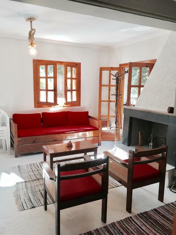 Vitina'S Little House Hotel Exterior foto