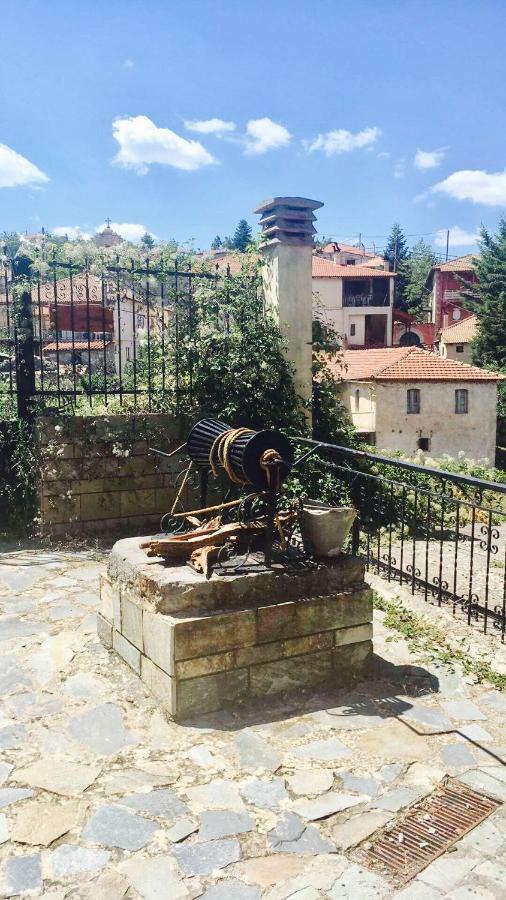 Vitina'S Little House Hotel Exterior foto