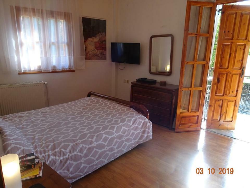 Vitina'S Little House Hotel Exterior foto